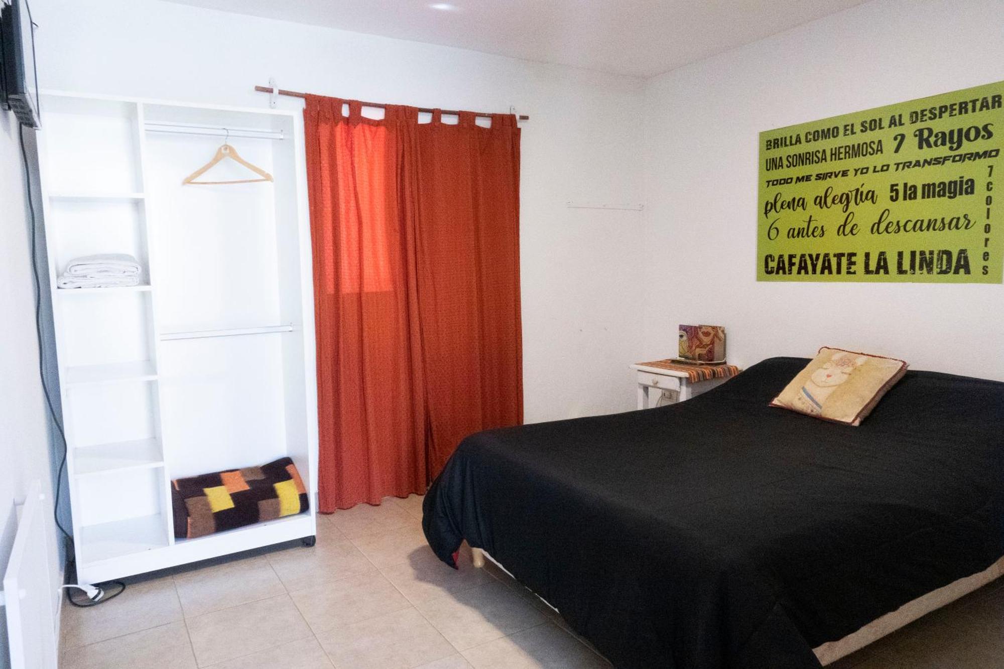 Huaka Hostel And Guest House Cafayate Ngoại thất bức ảnh