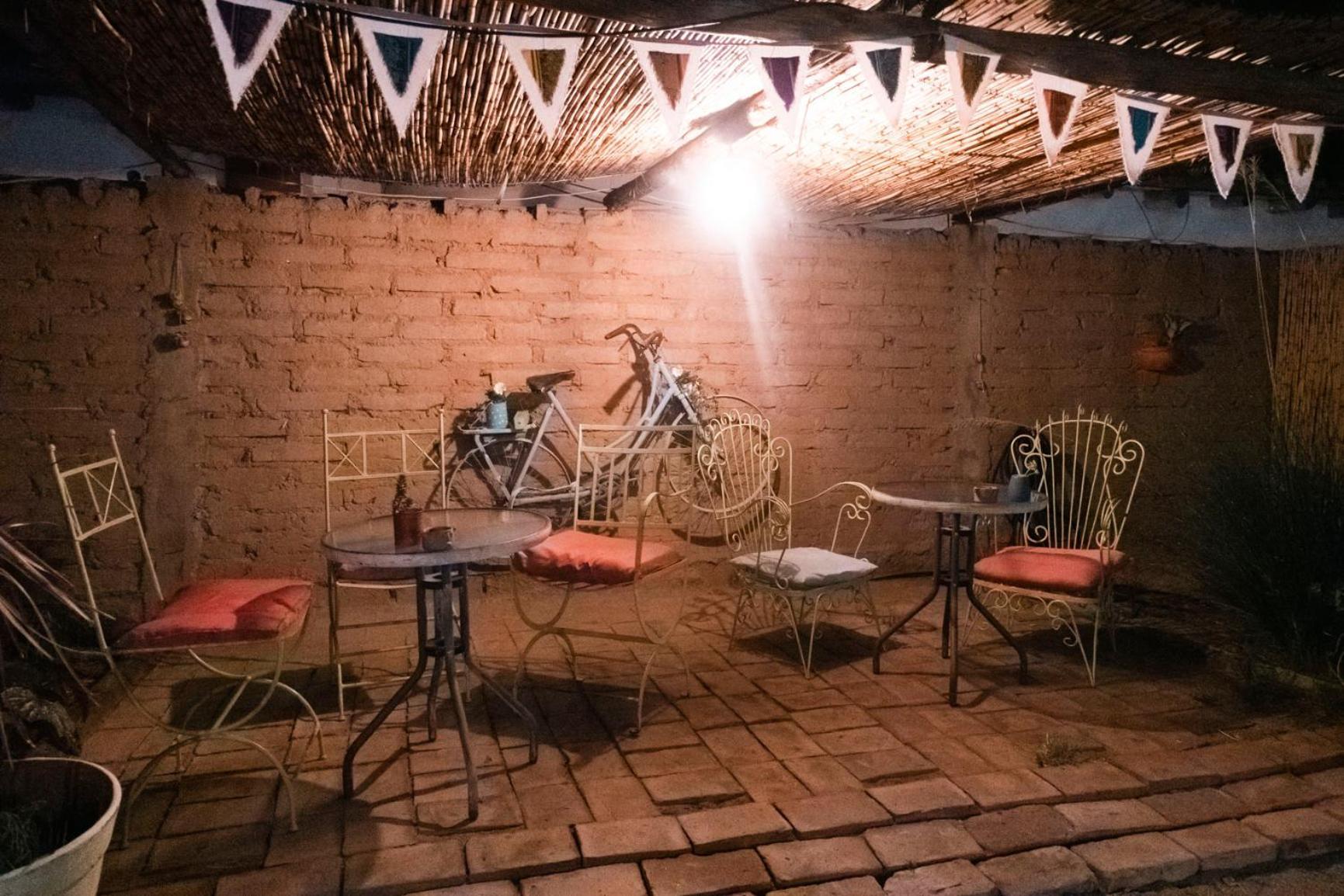 Huaka Hostel And Guest House Cafayate Ngoại thất bức ảnh