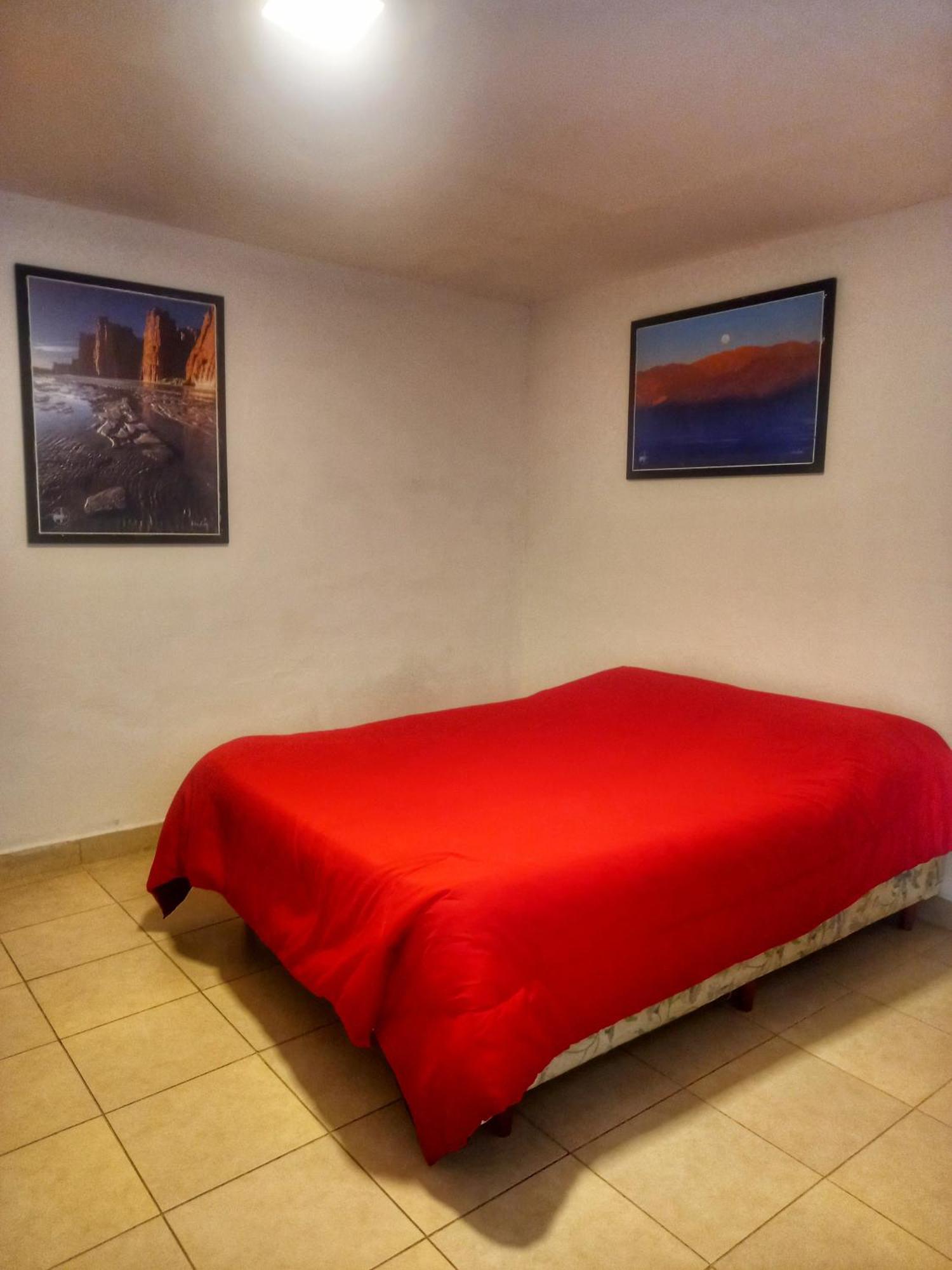 Huaka Hostel And Guest House Cafayate Ngoại thất bức ảnh